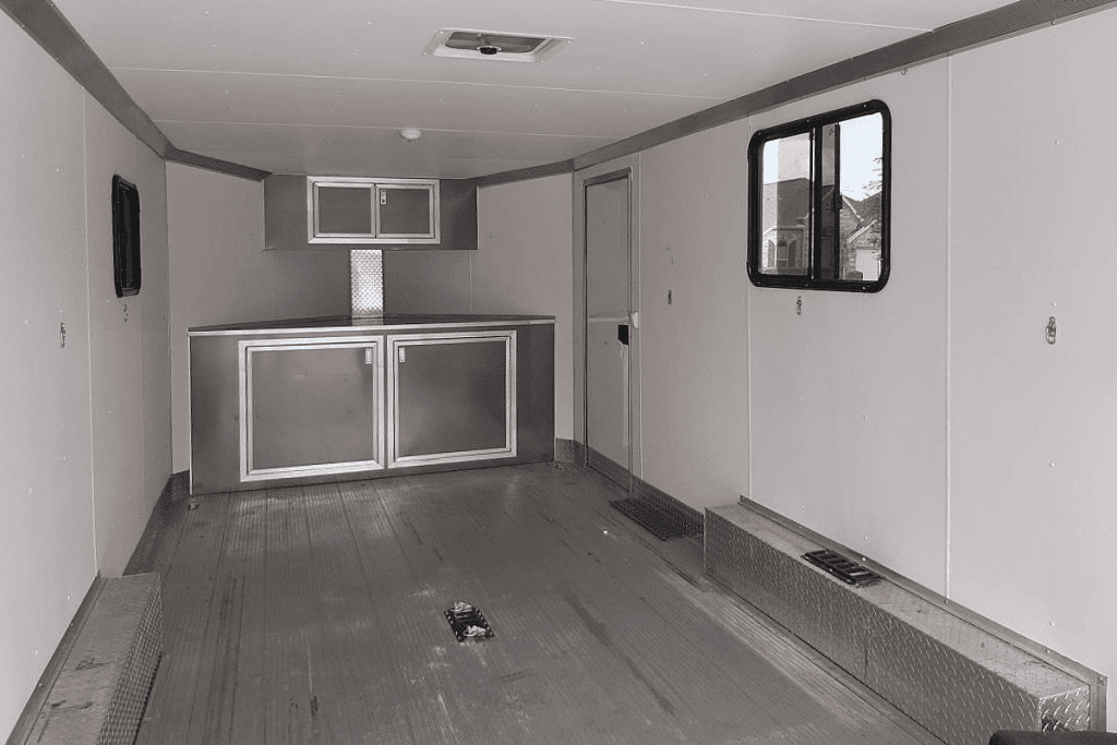 Car Hauler Enclosed 24ft