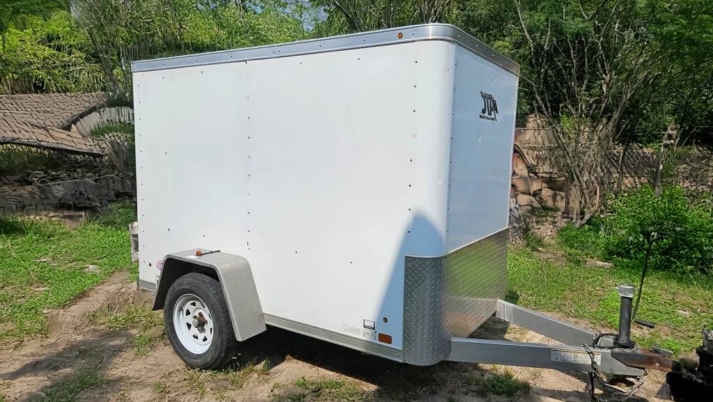 Enclosed Cargo Trailer 8x5