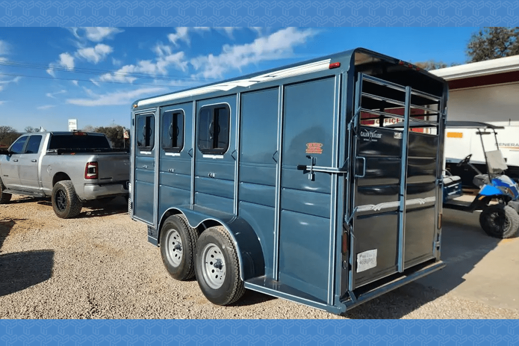 Horse Trailer - 3 Horse Slant