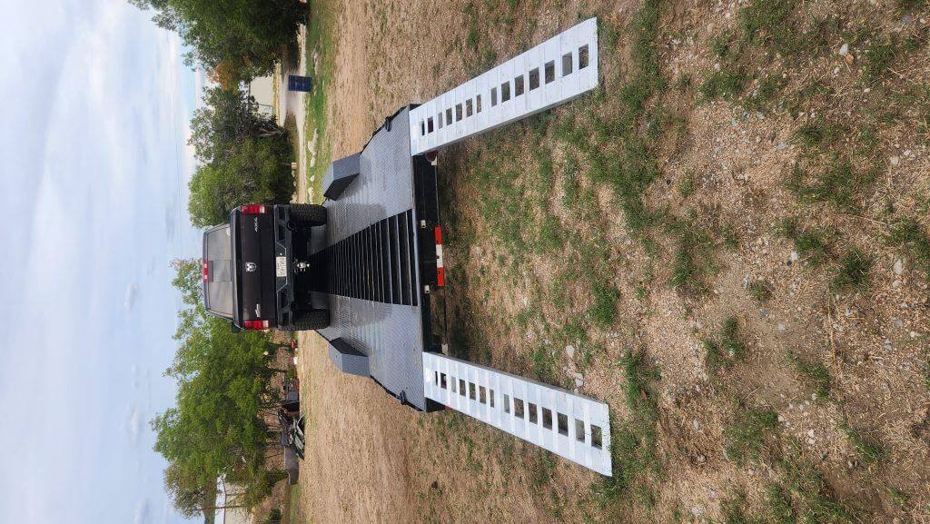 Equipment Trailer - 36FT Gooseneck Car/Equipment Hauler