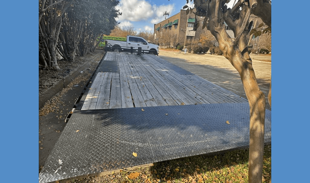 Car Hauler - 22ft x 8ft Hydraulic Tilt Deckover Flatbed