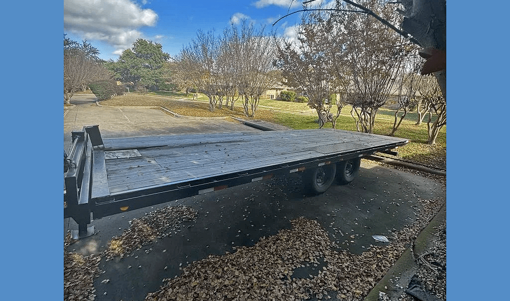 Car Hauler - 22ft x 8ft Hydraulic Tilt Deckover Flatbed