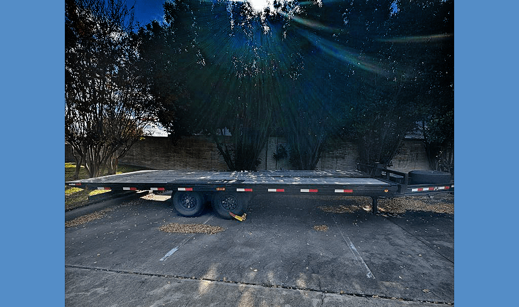 Car Hauler - 22ft x 8ft Hydraulic Tilt Deckover Flatbed