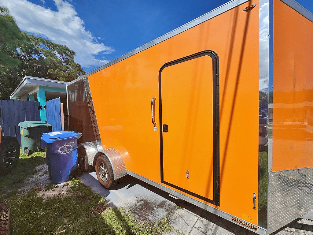 Cargo Trailer - Super Lite 20ft Enclosed Aluminum trailer