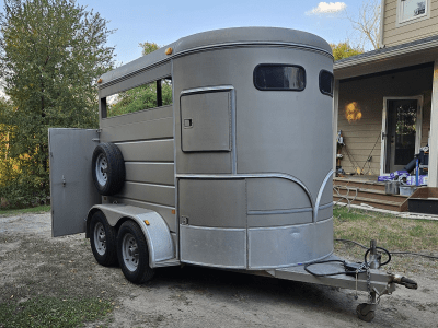 Horse Trailer - 2 Horse Straight Load