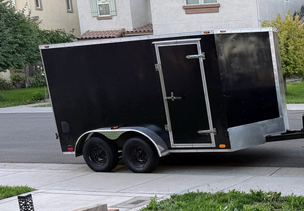 Cargo Trailer - 7' x 12' Enclosed
