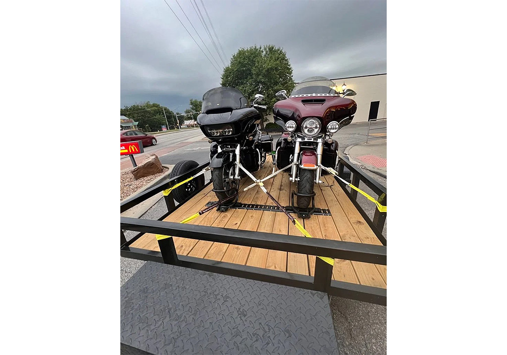 Utility Trailer - 83" x 16' With Ramp