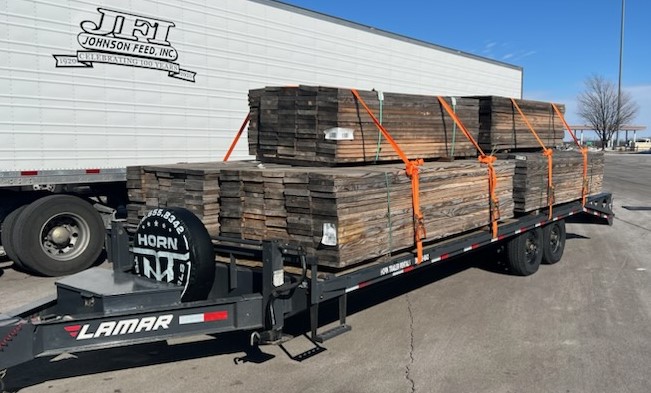 Equipment Trailer - Lamar Flatbed BP Deckover Equipment 8.5x24