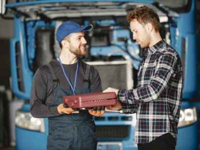 Top Industries Benefiting from Trailer Rentals