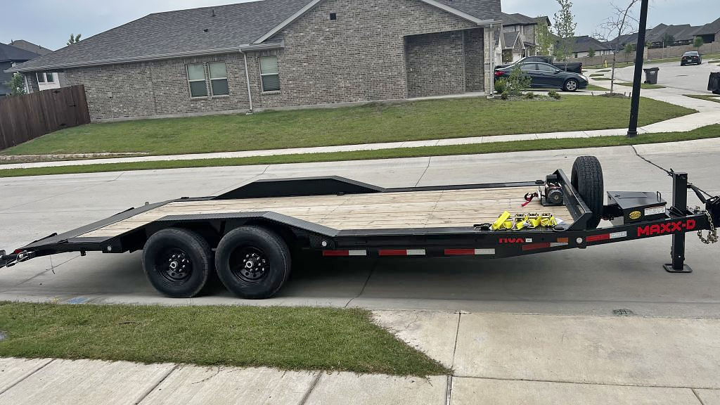 Car Hauler 20' x 8.5'