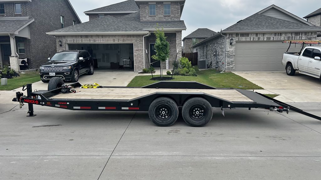 Car Hauler 20' x 8.5'