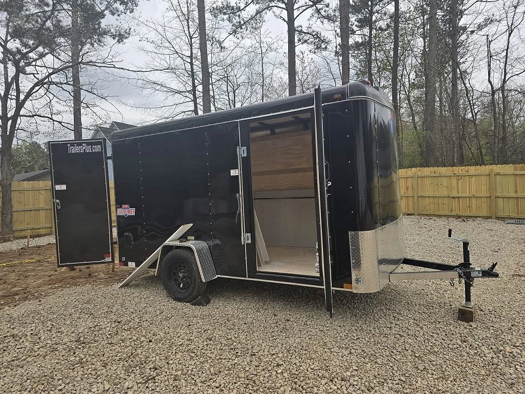 6x12 Enclosed 2024 Trailer with Hitch