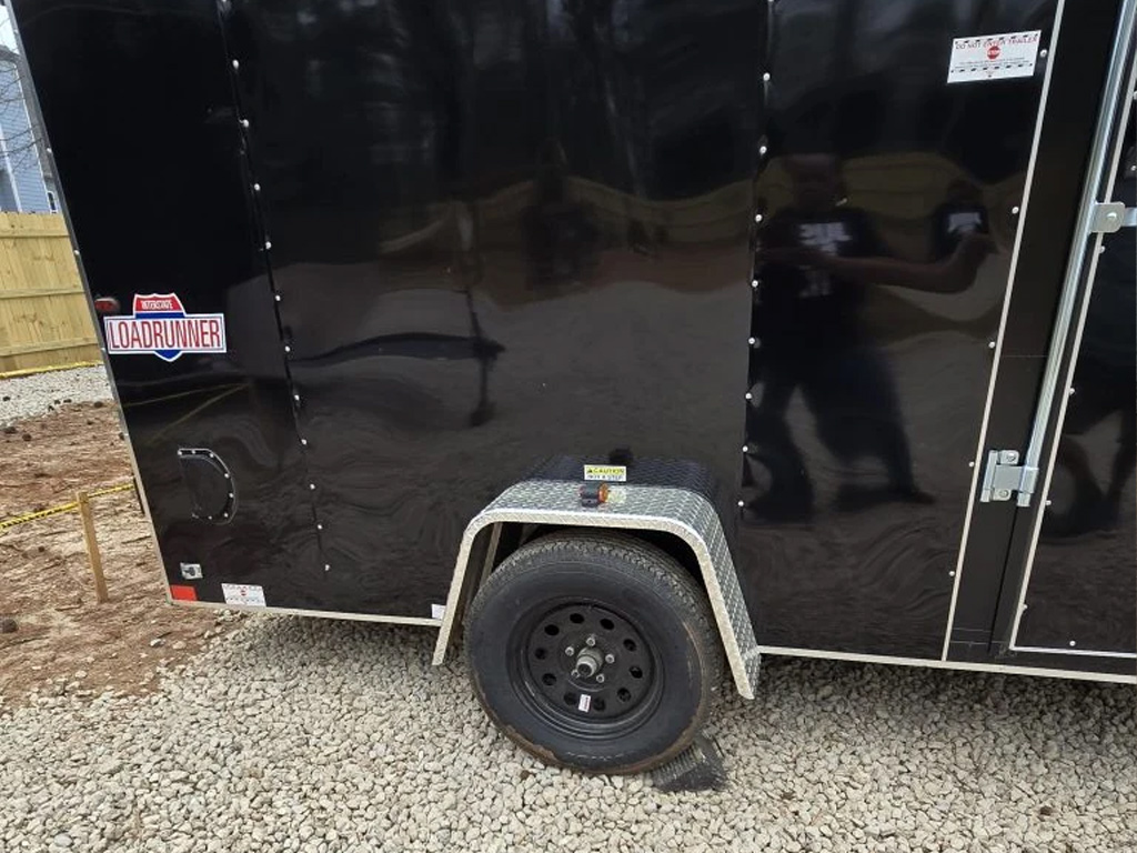 6x12 Enclosed 2024 Trailer with Hitch