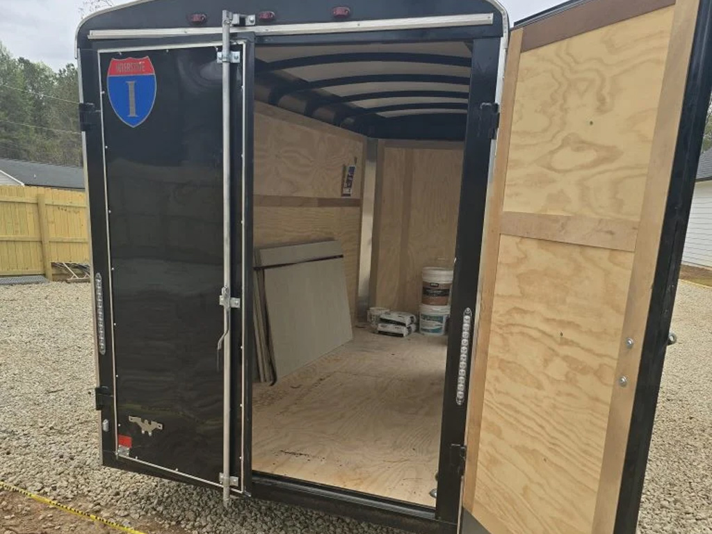 6x12 Enclosed 2024 Trailer with Hitch