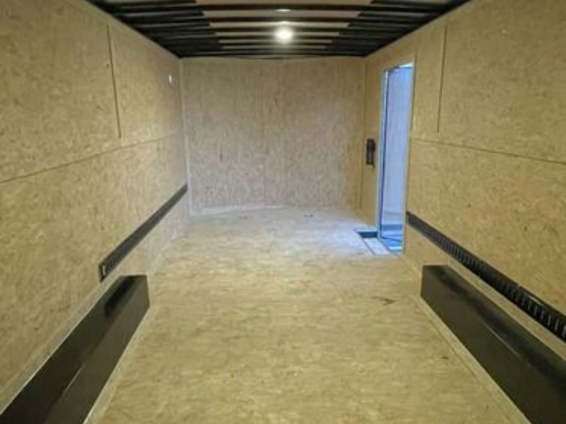 20ft enclosed cargo trailer, only $85/day!