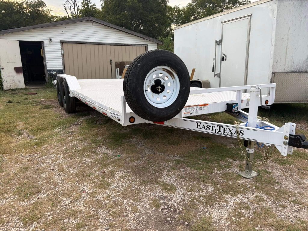 20ft Car Hauler with Winch & Ramps