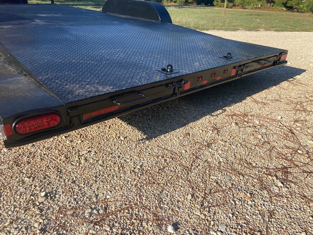 18ft Dovetail Car Hauler with Slide-In Ramps
