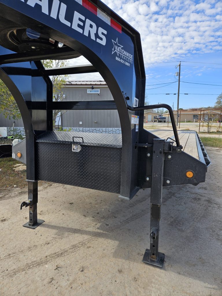 40ft PJ Gooseneck Dovetail Trailer