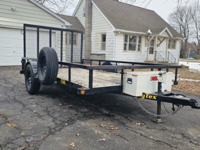 Utility 6.5x12 With Winch