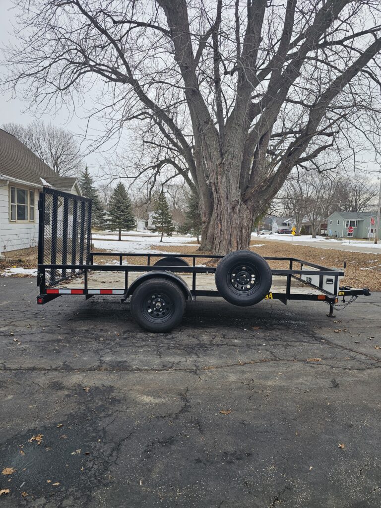 Utility 6.5x12 With Winch