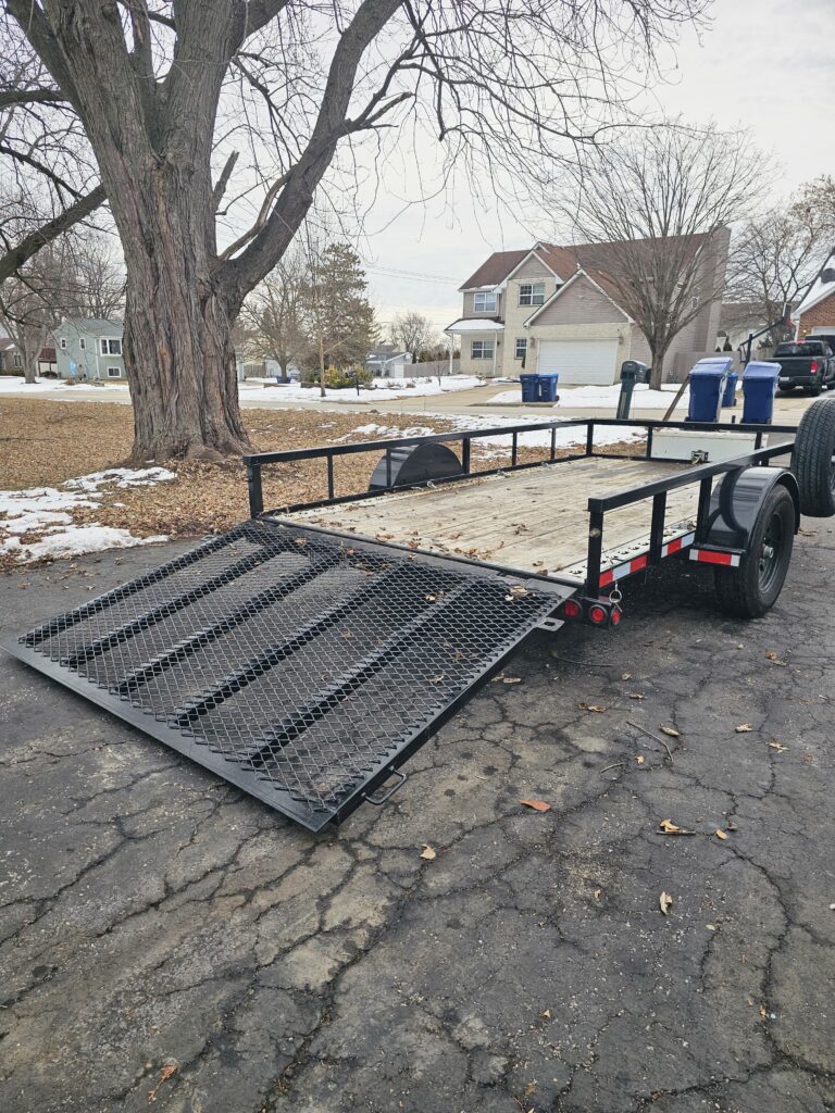 Utility 6.5x12 With Winch