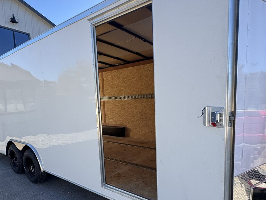 20’ Enclosed Car Hauler