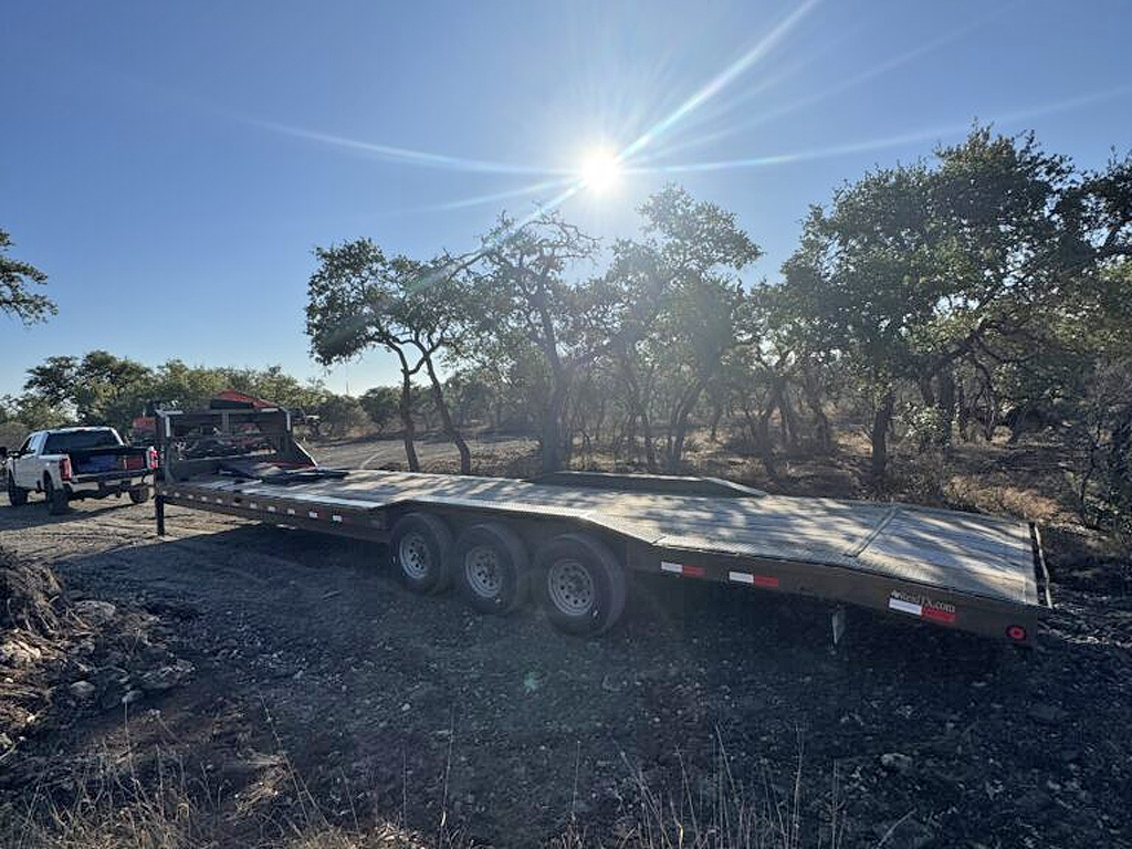 36’ Car & Equipment Hauler