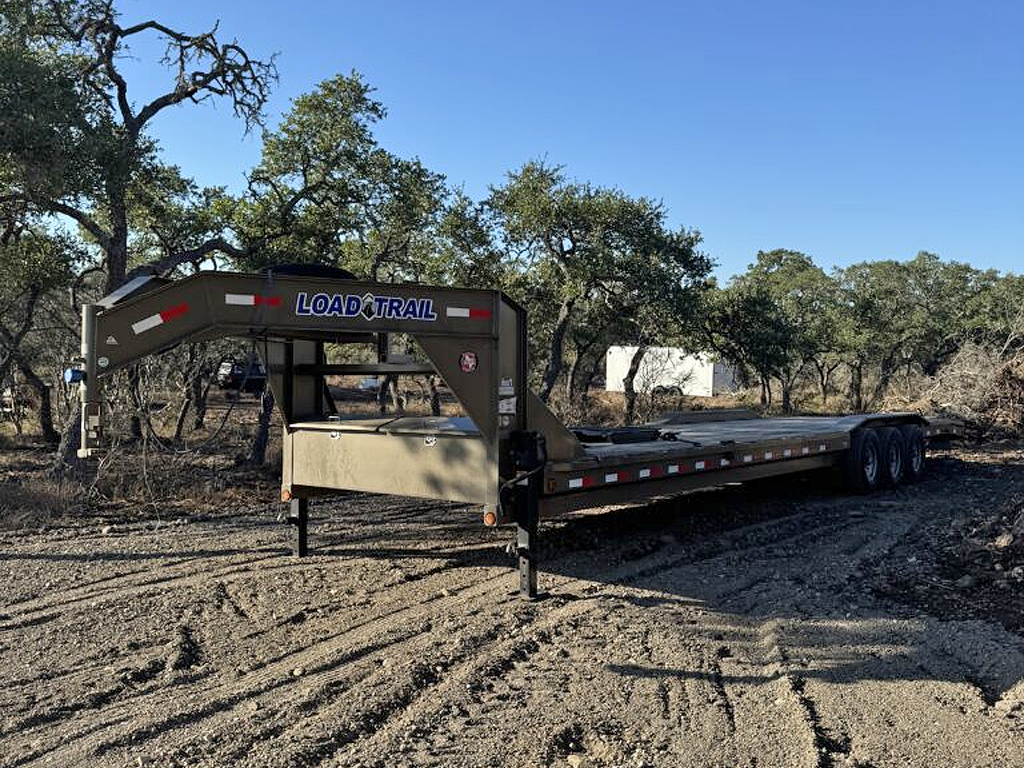 36’ Car & Equipment Hauler