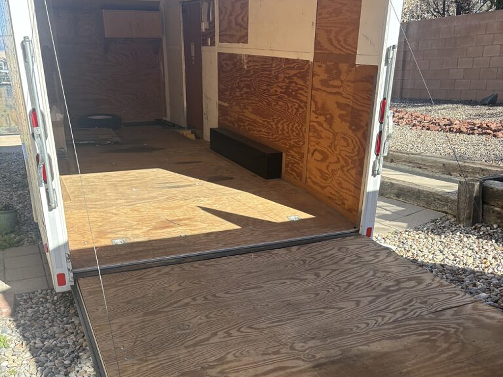 20' Enclosed Cargo Trailer