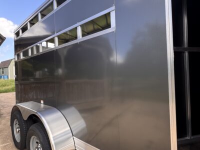 2026 Extra Tall 3-horse Slant Load Bumper Pull