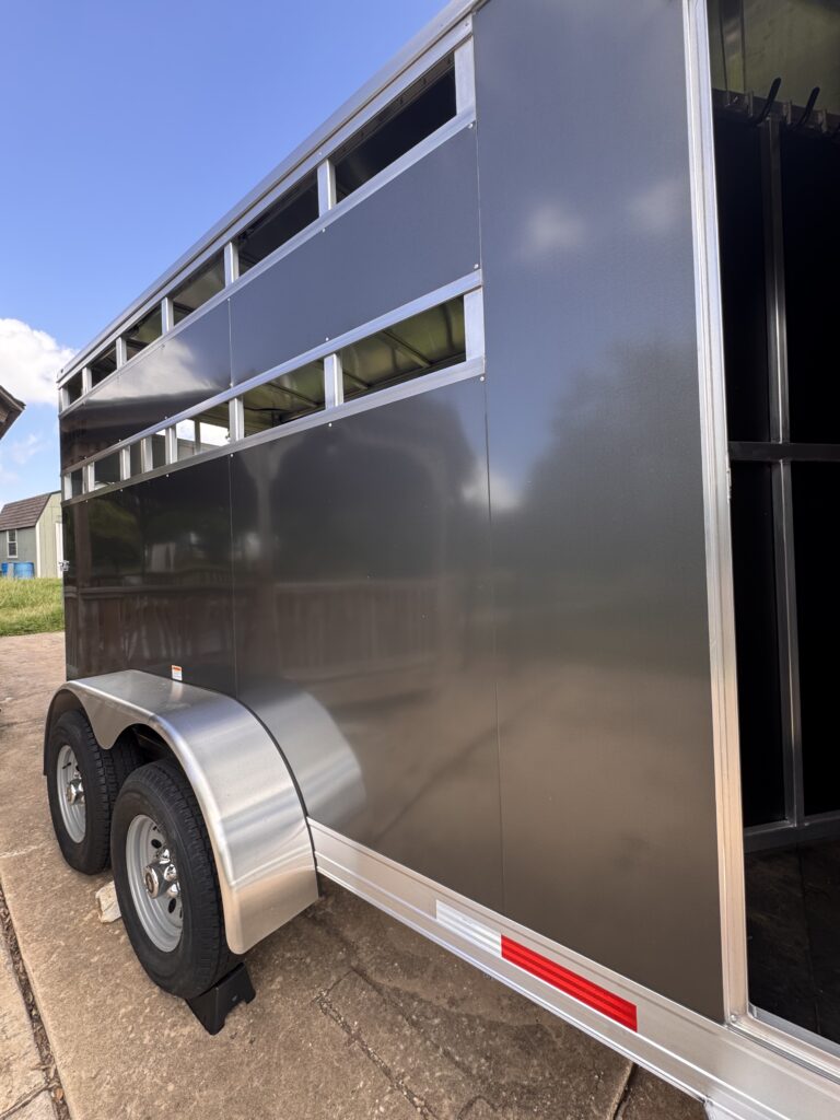 2026 Extra Tall 3-horse Slant Load Bumper Pull