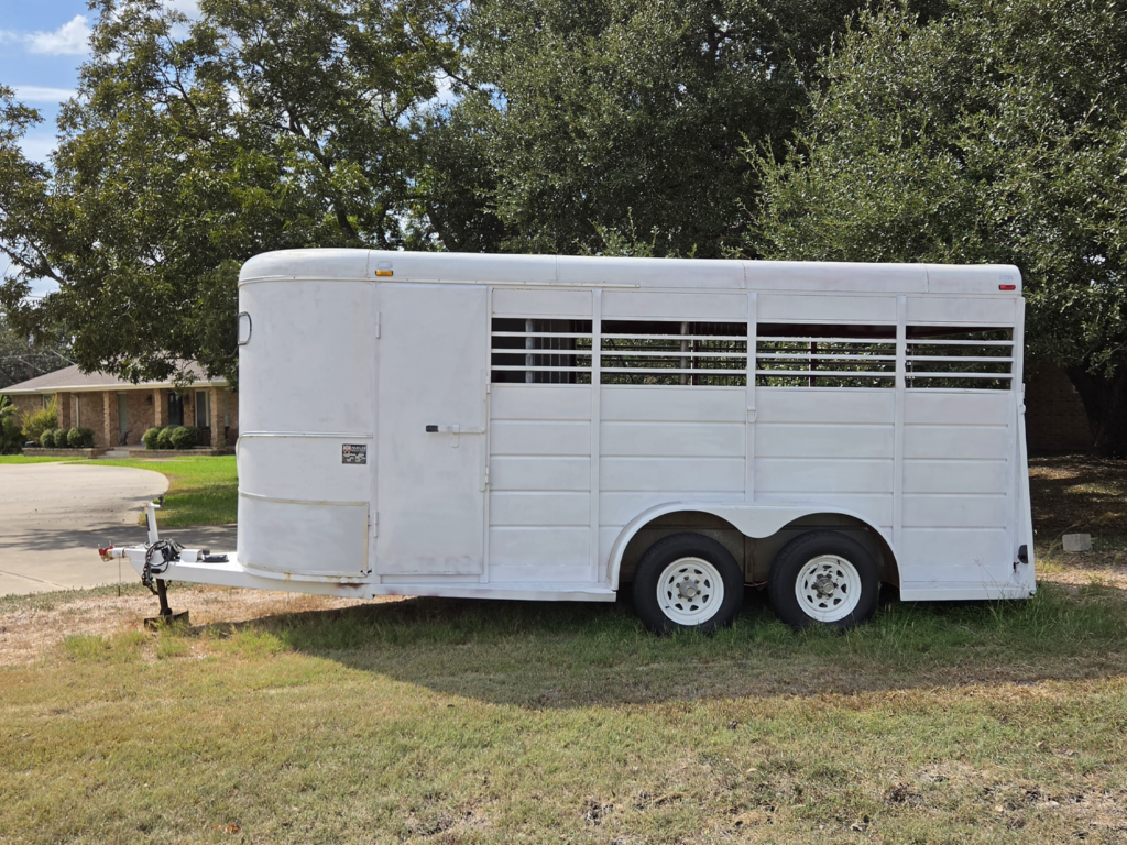 WW 3 Horse Slant Load Trailer