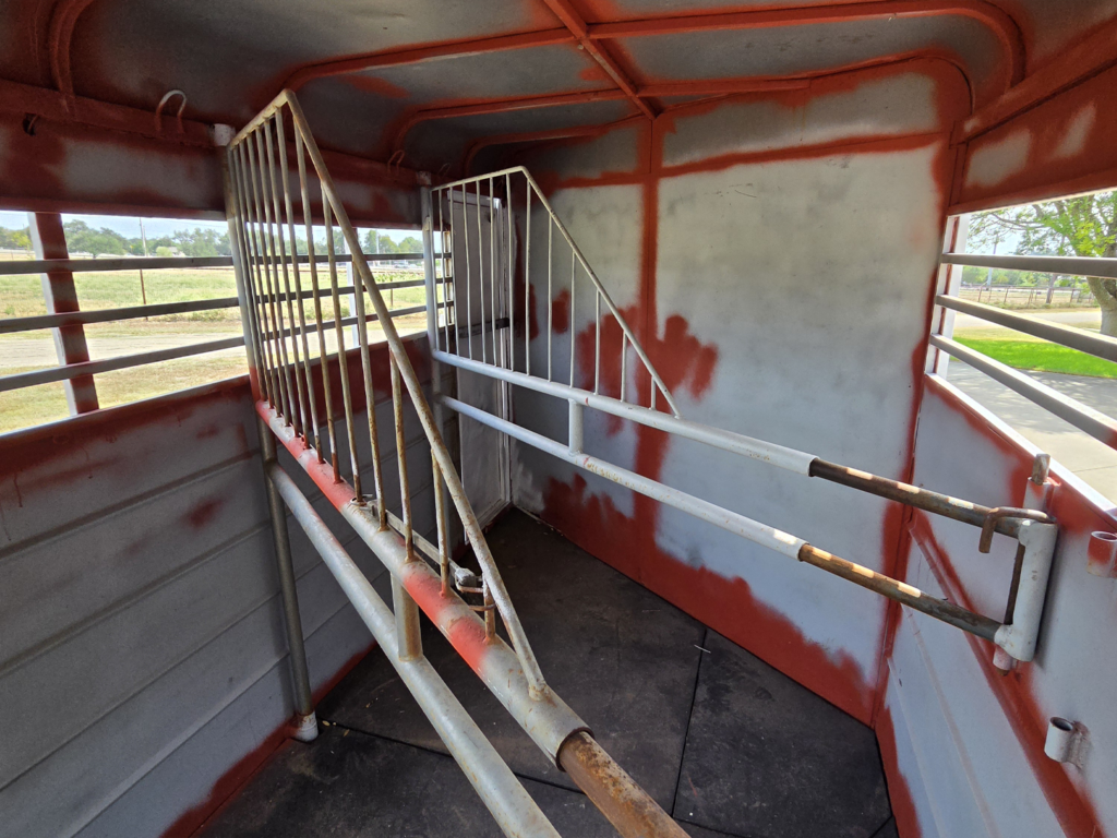 WW 3 Horse Slant Load Trailer