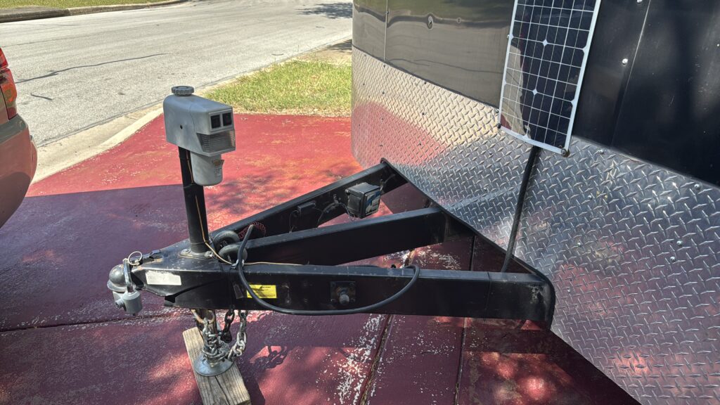 25’ Enclosed Trailer